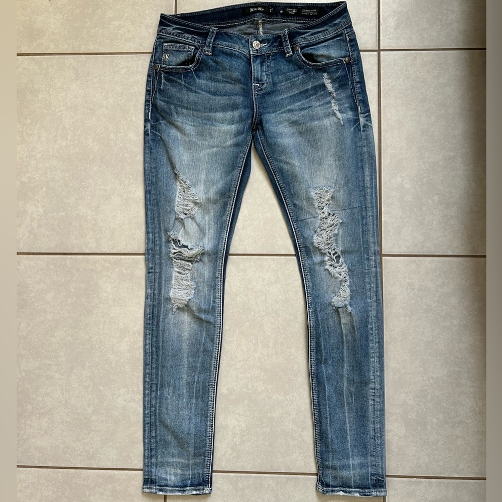 Miss Me signature Skinny Jeans size 27